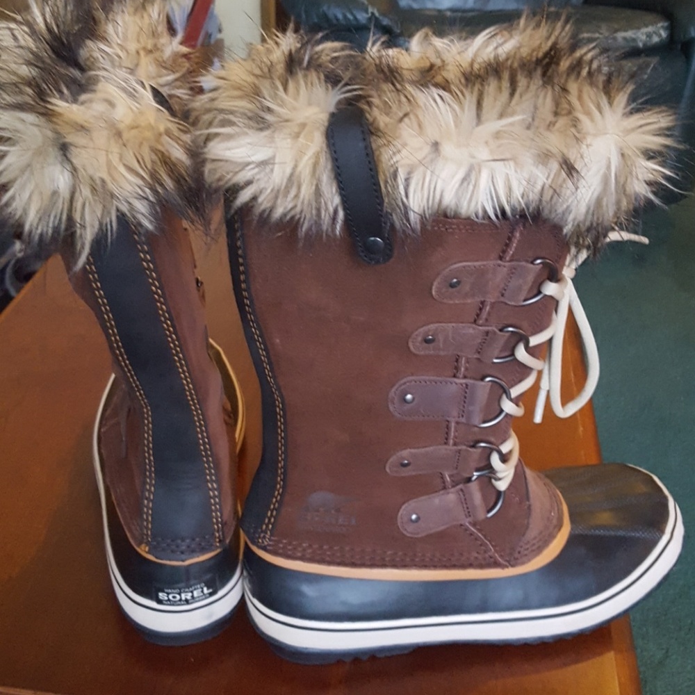 Sorel Joan of Arctic boots